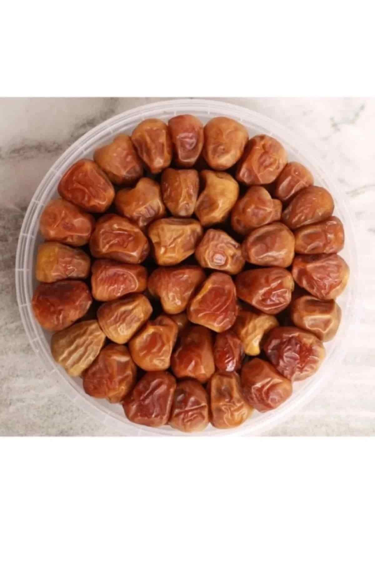 تصویر 3 از خرما زاهدی باهسته مناسب پذیرایی با دانه‌های طلایی و سالم